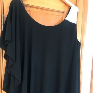 Fancy black swingy dress sz16